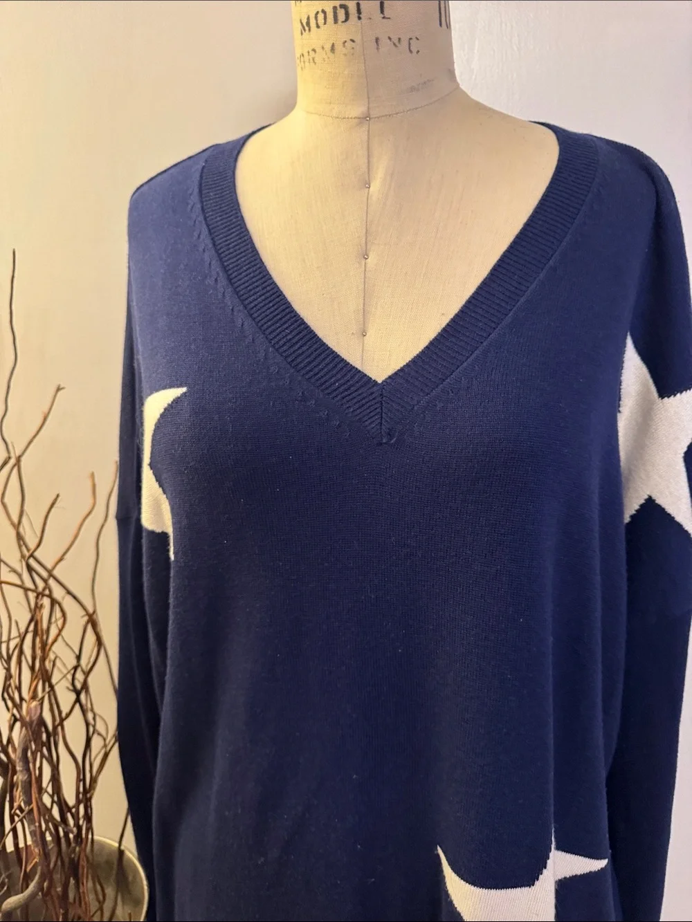 Laurie Felt Navy V-Neck Sweater with White Star Accents - Picture 2 of 7